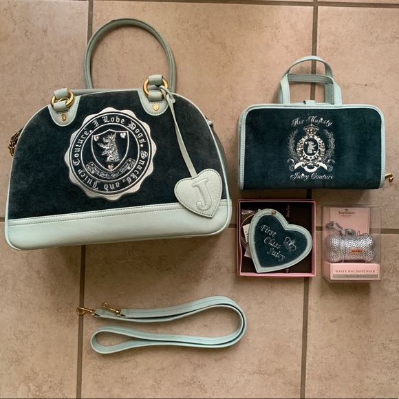 Juicy Couture Handbags - 🚫SOLD🚫 Juicy Couture Pet Carrier